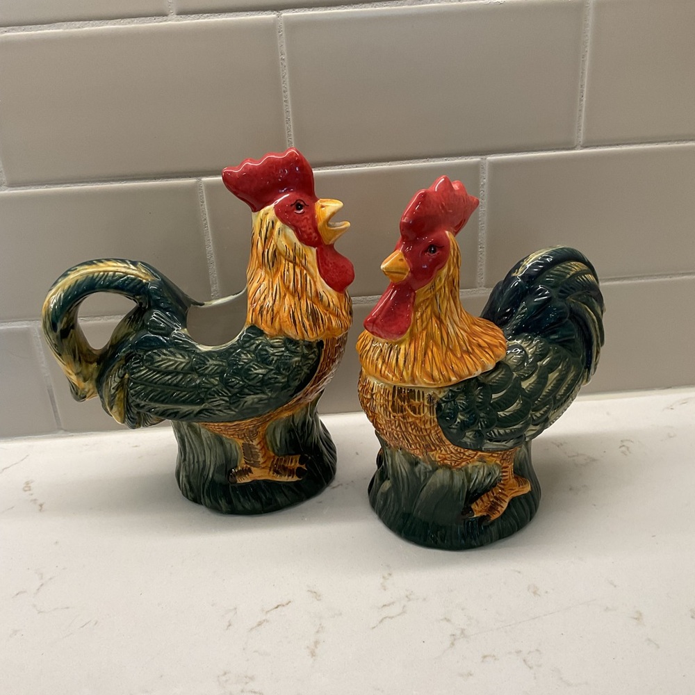 Colorful Rooster sugar and creamer Ceramic set by Farmhouse home.